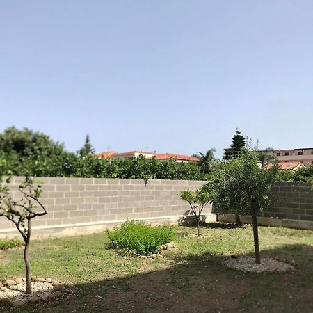 Aparthotel La Brisa Capo dʼOrlando Exterior foto