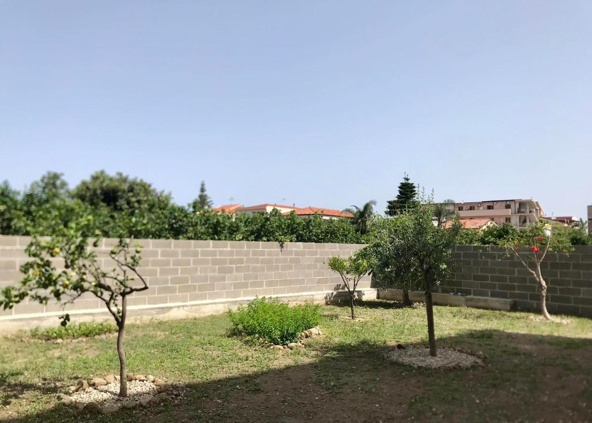 Aparthotel La Brisa Capo dʼOrlando Exterior foto