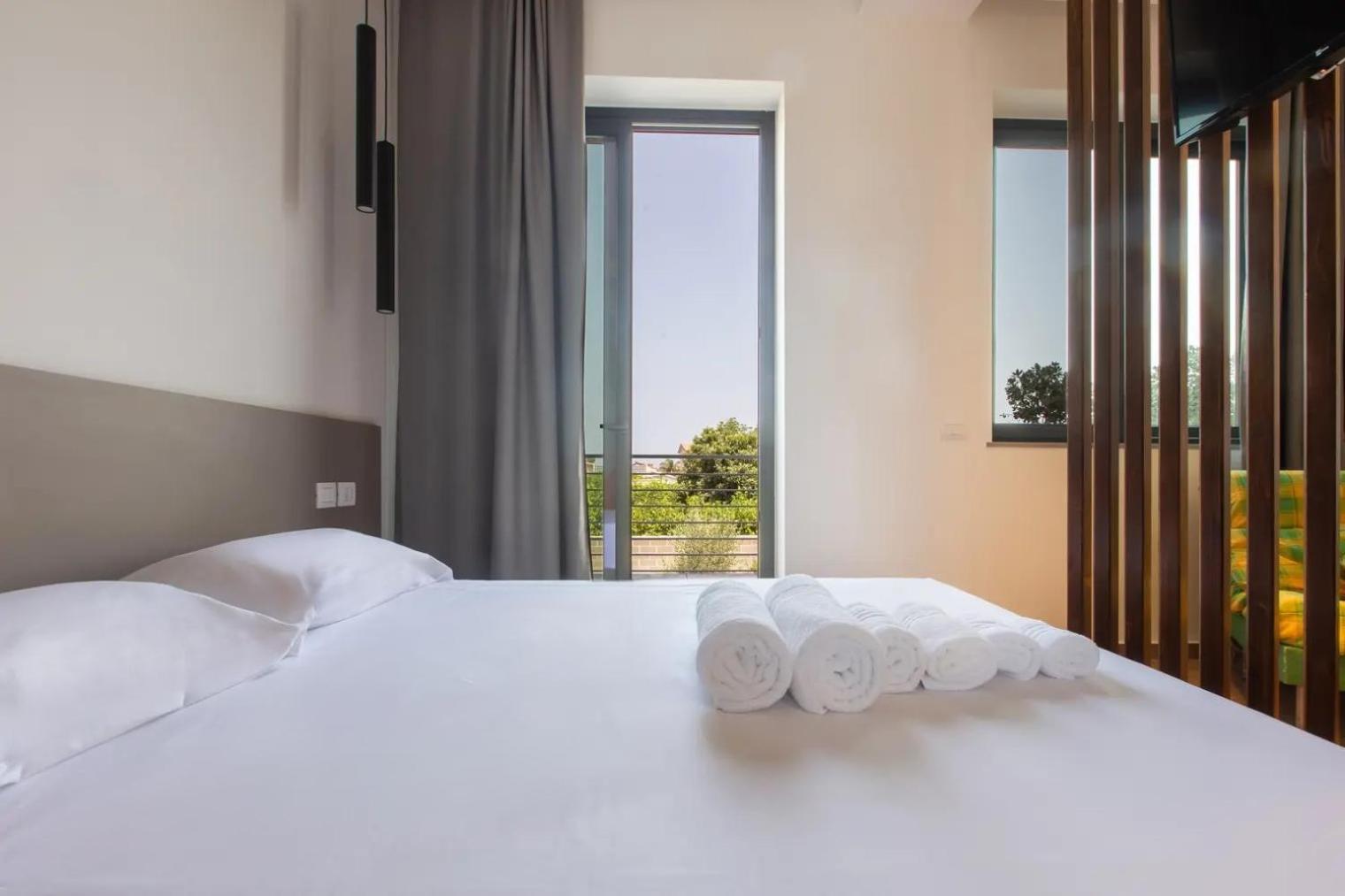 Aparthotel La Brisa Capo dʼOrlando Exterior foto